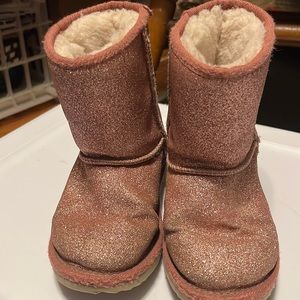 Kids pink sparkly UGGS size 11.